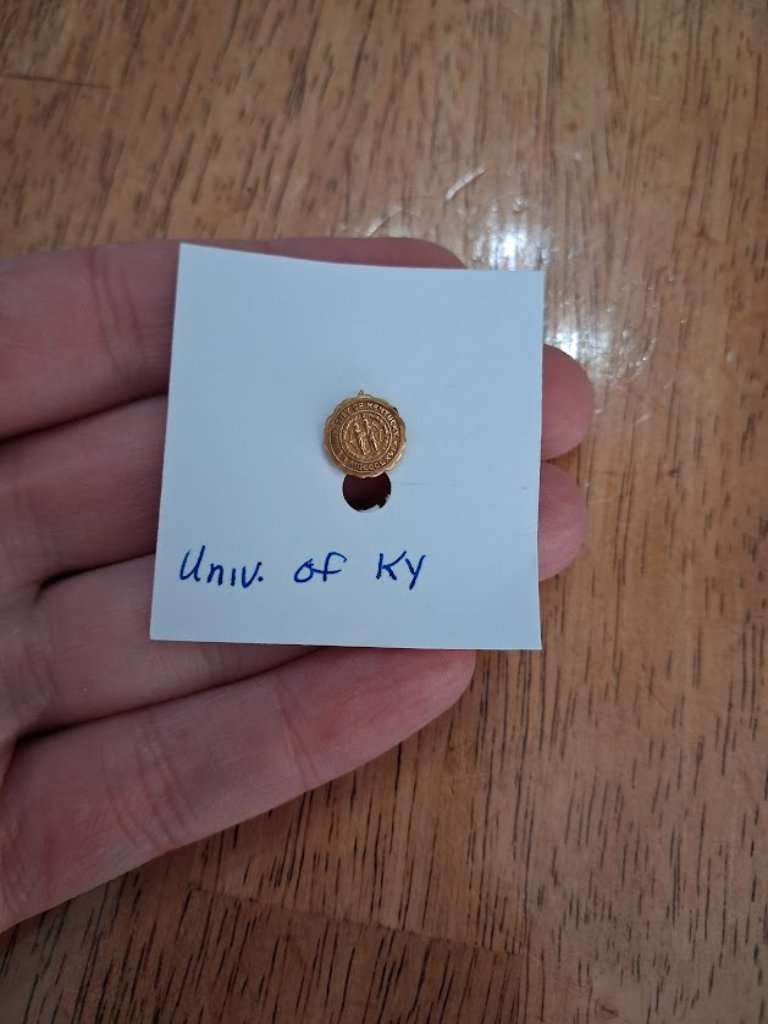 Mini University Of Kentucky Pin
